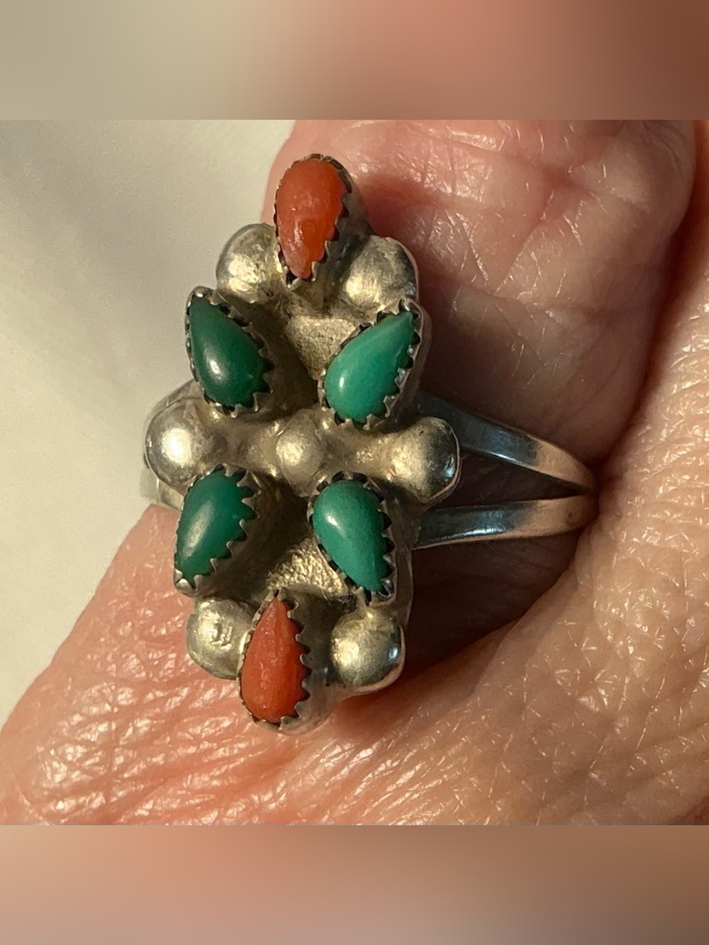 925 Sterling Silver Navajo “Teardrop” Turquoise & Coral Ring Size 5.25 Vintage